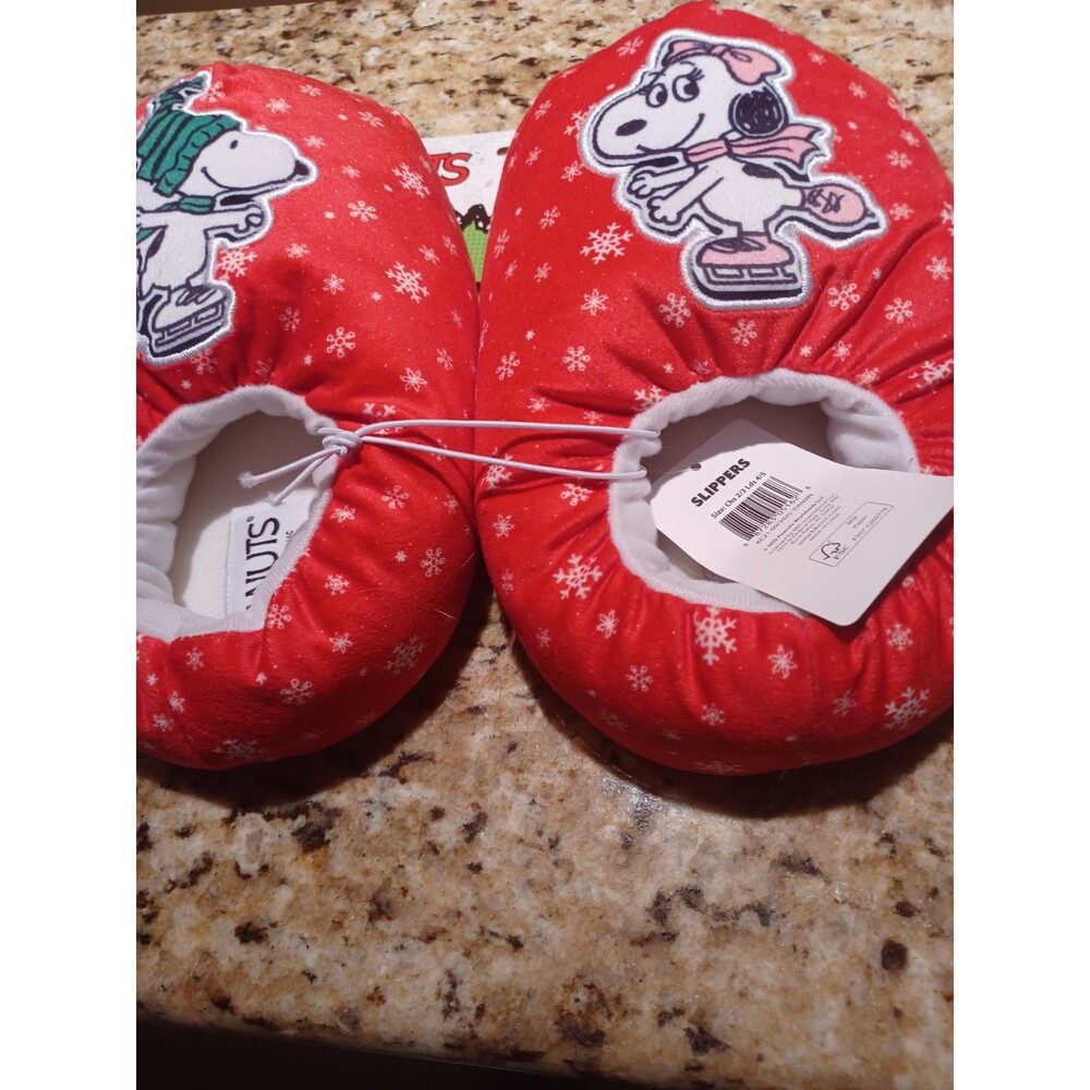 Peanuts Snoopy Slippers Ice Skating, Fit Children's Size 2/3 Or Ladies Size 4/5